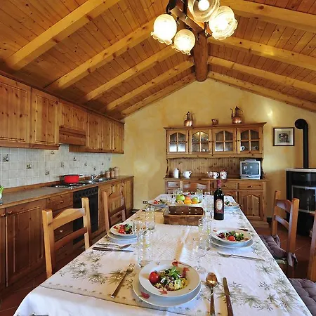 Rustica * كريميا